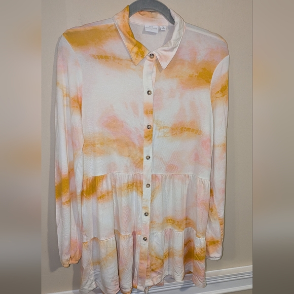 ❤️SALE❤️New Directions Tie Dye Shirt - Picture 1 of 7